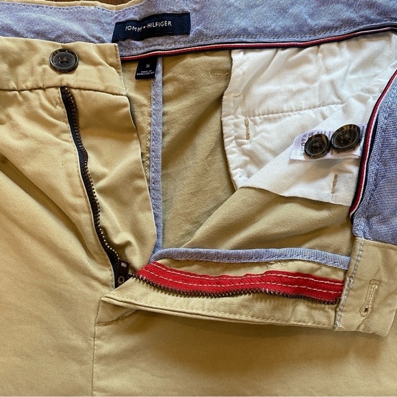 2 EUC Tommy Hilfiger flat front khaki shorts 36 - Picture 6 of 13